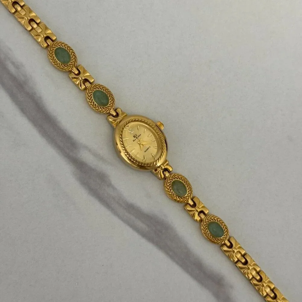 Sku0439 Retro Gold Green Gemstones Women Oval Watch Bracelet + gift bag‎